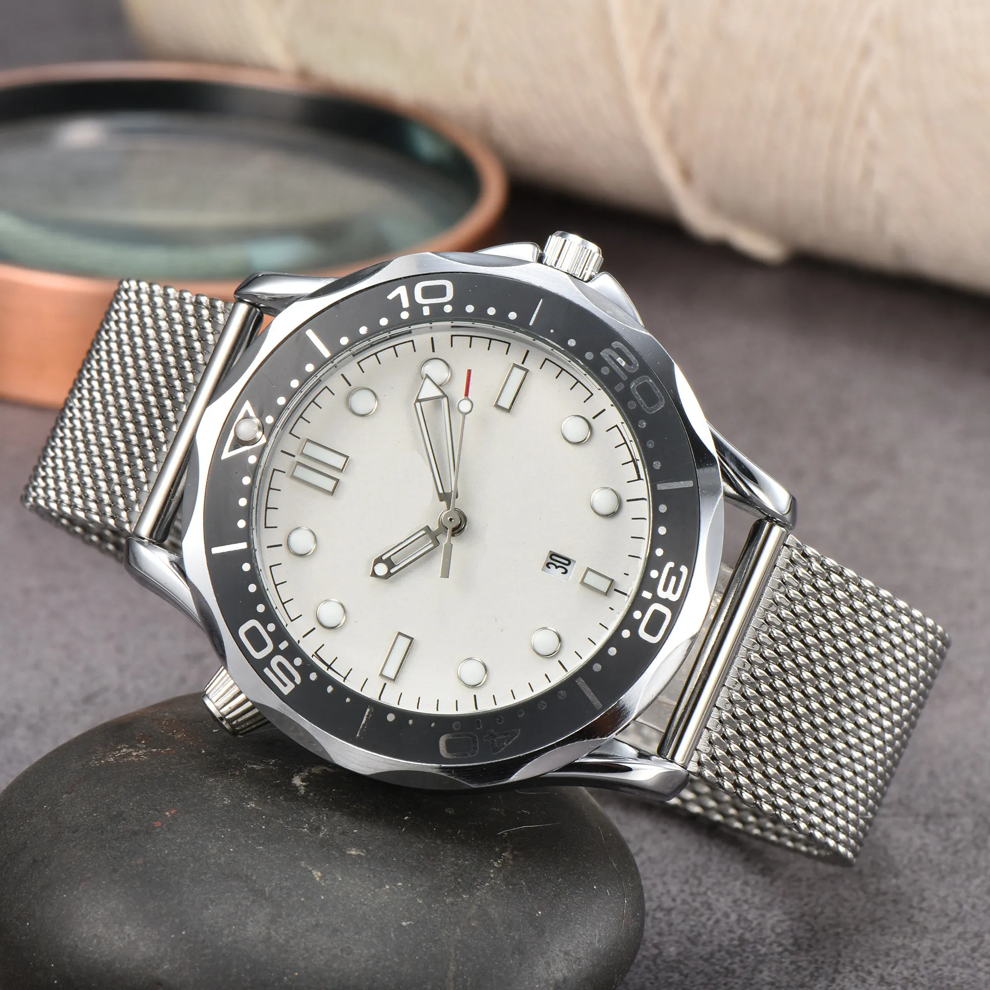 2023新しいブランドオリジナルビジネスメンパネライスウォッチクラシックラウンドケースクォーツウォッチ腕時計時計 - カジュアルA30の推奨ウォッチ