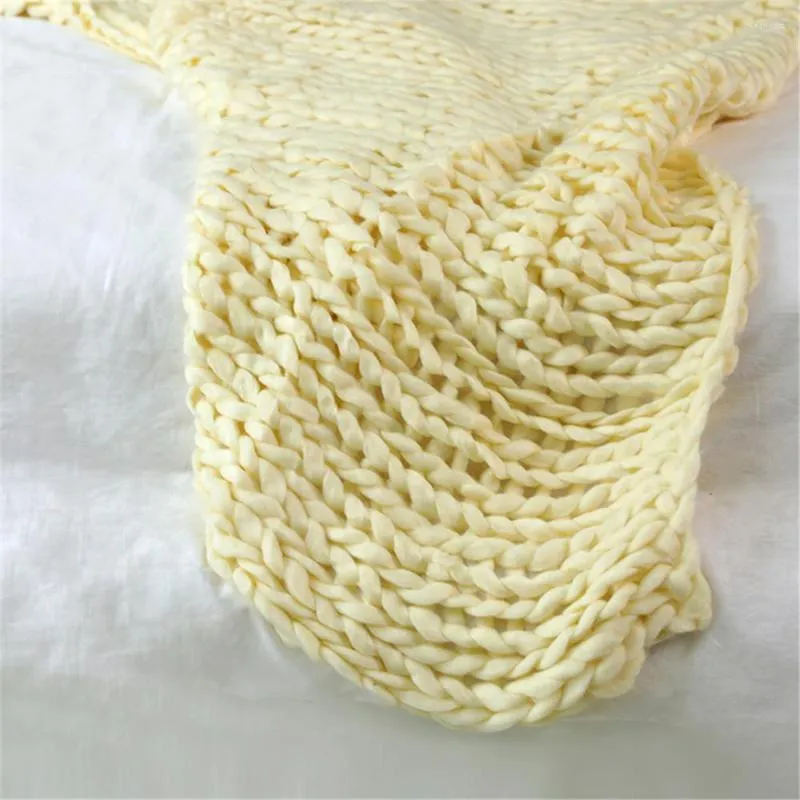 Large Chunky Knitted Thick Blanket, Yarn Woolen Throw Sofa Blanket