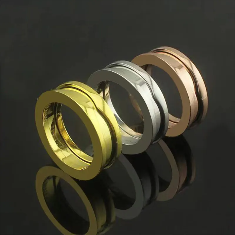 Luxury Titanium Steel Metal Couple Rings 18k Gold Designer Fashion Ring