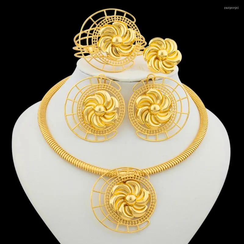 Colar brincos conjunto 2023 bohemia cor dourada jóias tendência feminino pingente e presentes de festa casamentos nupcial acessório nigeriano