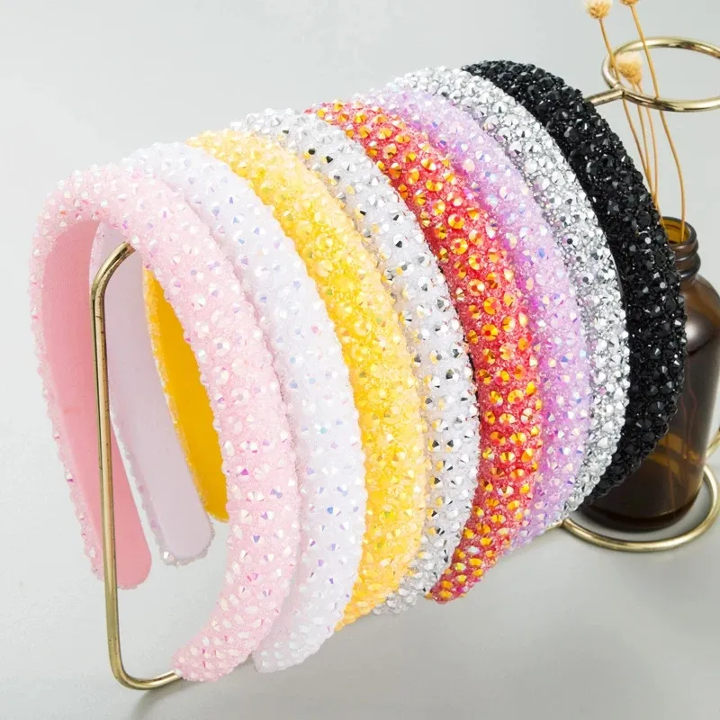 2023 Sparkly Colorful Hair Hoop Rhinestone Full Crystal pannband Elastiska hårband Barock hårtillbehör Huvudbonad för kvinnor