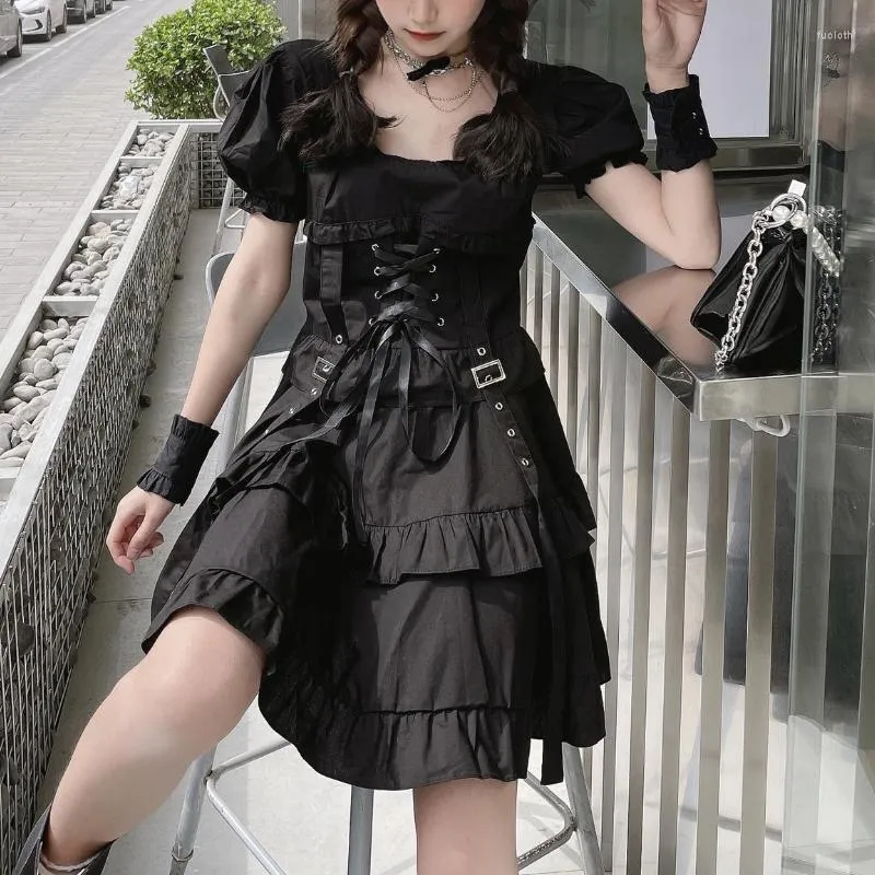 Robes décontractées Summer Femmes Gothic Lolita Robe Goth Punk Girl Harajuku Mall Style Bandage Emo Vêtements Mini Printemps 2023