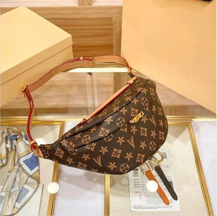 Moda ünlü kadınlar bumbag çapraz vücut omuz çantası tasarımcısı kahverengi deri göğüs çanta serseri unisex bel çantaları çanta açık duffel kadın bel çantası bisiklet kemeri