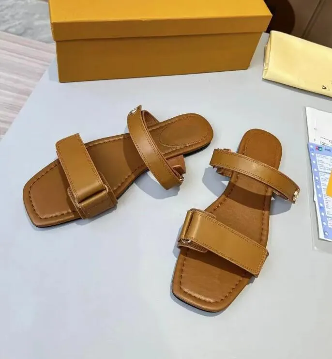 Sommarskor tofflor streetwear stella kvinnor sandaler skor två smala remmar mule platt slip på lady casual promenad lyxiga skor EU35-42 Originallåda