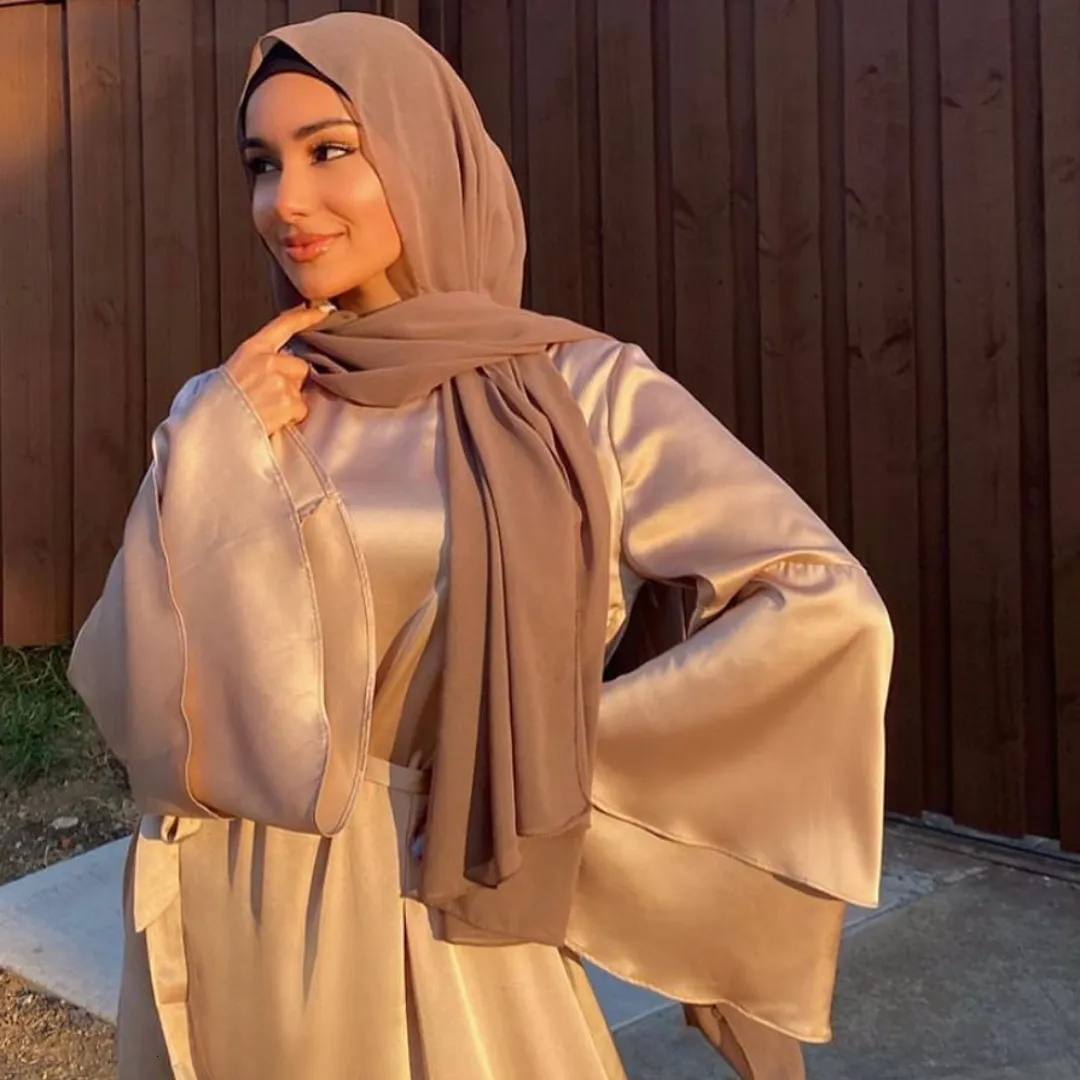 Ubranie etniczne Ramadan Eid satynowa sukienka hidżabu Dubai Abaya Turcja Summer Flare Rękaw muzułmańska moda maxi sukienki dla kobiet Islam Kaftan 230324