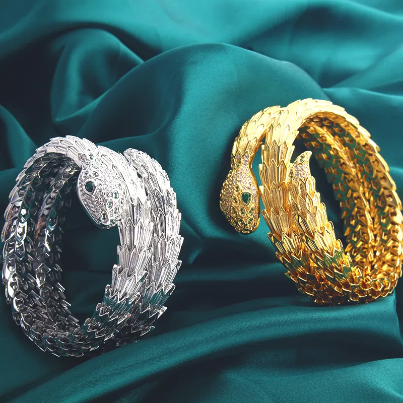 Amazon.com: JUNVirtuous 3-Pack Gold Bracelets for Women,18K  Designer Accessories Bracelet display picture 1