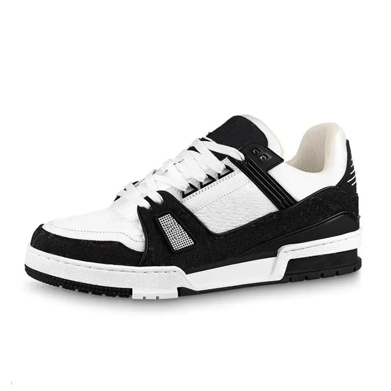 Buty Casual Men Designer Travel Skórzowe koronkowe trampki Lady Flat Bieganie Treners Letters Letters Platform Gym Sneakers