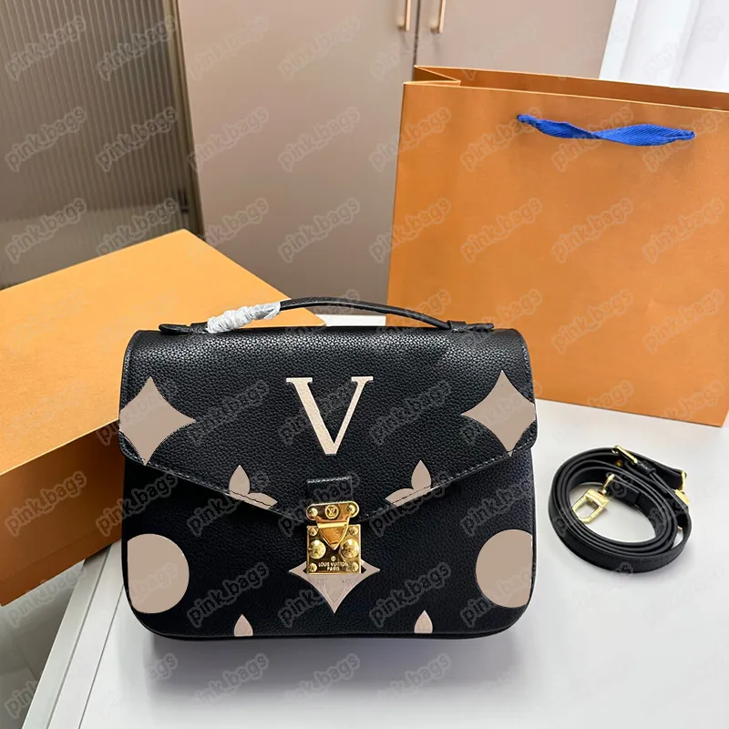 Luxury Designer Womens Messenger Bag Ladies Letter L Handbag Mens Small Cute Crossbody Bags Purse Women Shoulder Bags Tote Bag 2303242BF