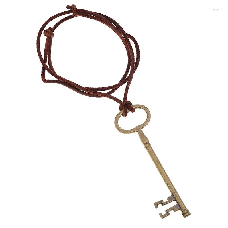 Pendant Necklaces Vintage Retro Long Chain Key Necklace Alloy Adjustable Bronze Genuine Leather Punk Choker For Women Men Fashion Jewelry