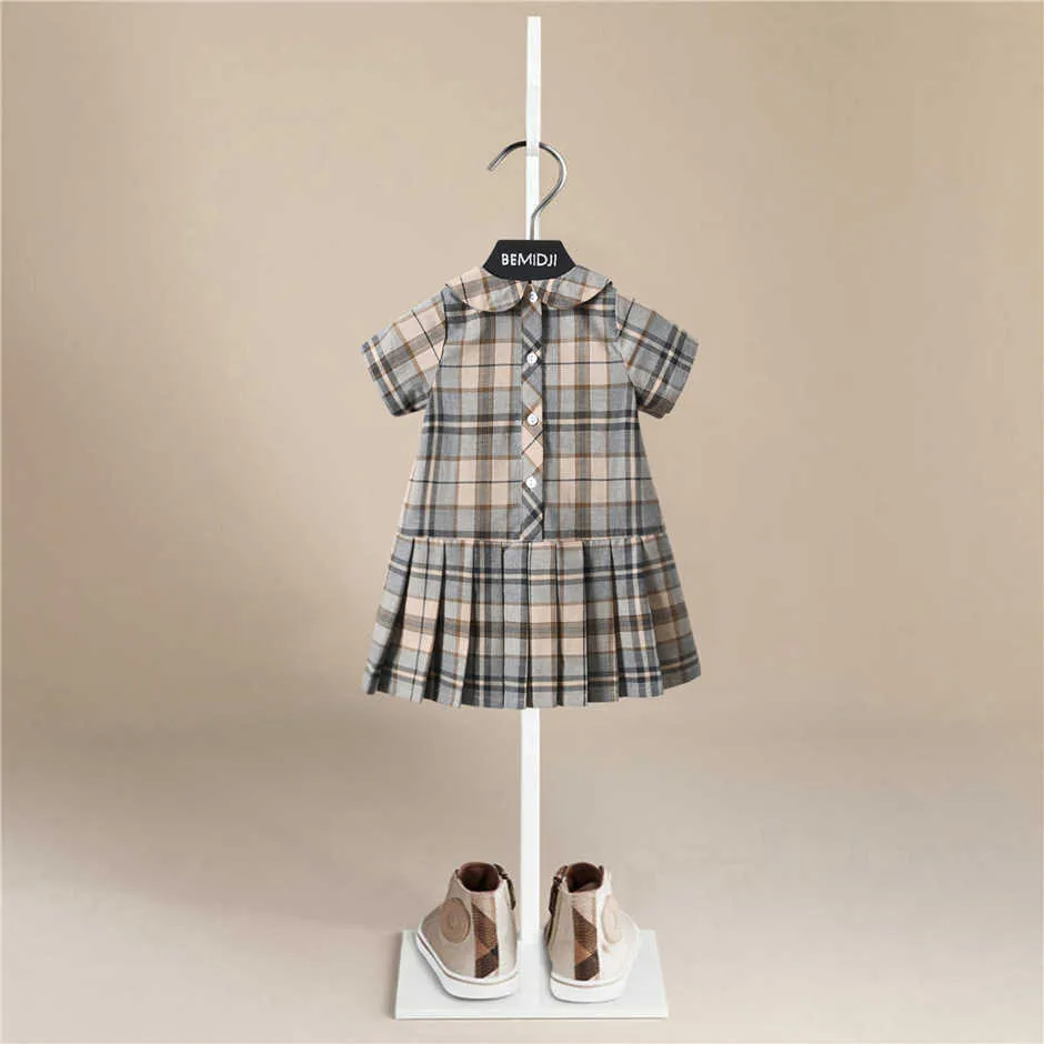 Robes de fille Nouvelle marque design Princesse Coton Plaid Robe À Manches Courtes Infantile Enfant Robe Style Britannique Bébé Vêtements 1-10Y