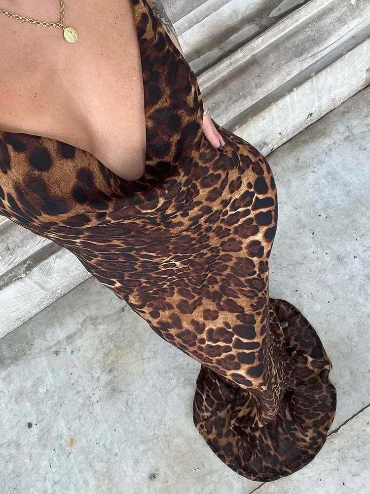 Sıradan Elbiseler Julissa Mo Leopard Baskı V Boyun Seksi Bodycccon Uzun Düz Dantel Yukarı Sırtsız Yaz Kadın Kayışları Partisi Plaj Vestidos 230325