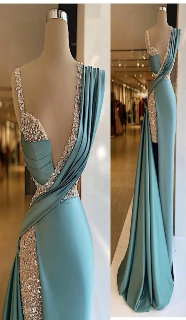 2022 Arabic Sexy Turquoise Mint Sequined Lace Prom Dresses Deep V Neck Illusion Crystal Beads High Side Split Floor Length Satin M1299295