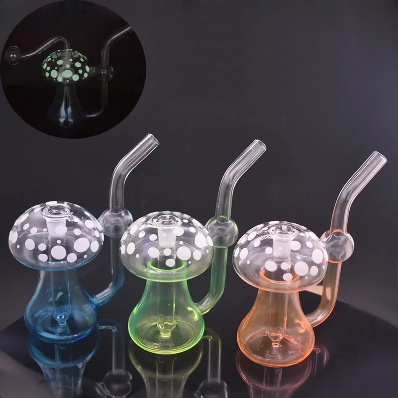 Nuovo design Fumo di funghi Pipa ad acqua Glow In The Dark Glass Oil Burner Pipe colorato Recelyer Dab Oil Rig Narghilè Shisha con tubo per bruciatore a nafta in vetro maschio da 10 mm