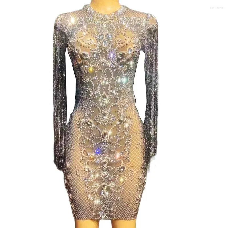 Vêtements de scène strass scintillants à manches longues maille Perspective femmes robes mariage célébration tenue discothèque Performance