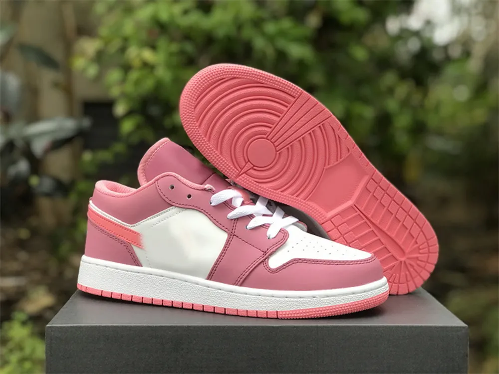 Nike air sales jordan climbing