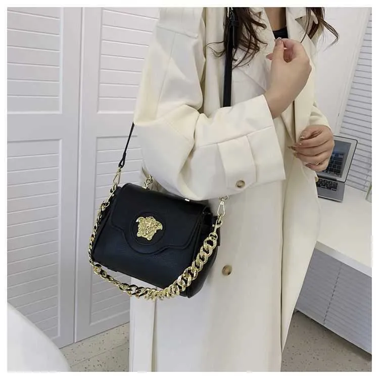 Дизайнер Versage Bag Fashion Vercace High Beauty Celebrity Celebrity Mack Sag для женщин Advanced Light Luxury Sgled Bag Fashion Black Crossbody Sag Sag