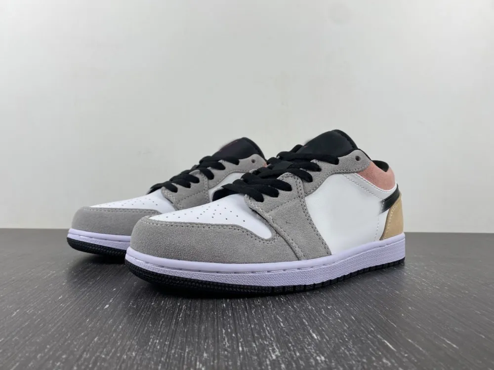 Women men basketball shoes 1s 1 low Flight Club trainers Black Magic Ember Sundial White mens womens designer sneakers