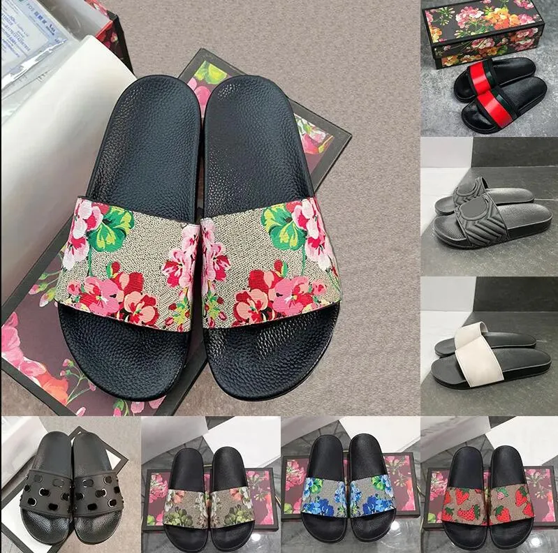 2023 Top Quality Slipper Men Kvinnor Svart Floral Canvas Green Blue Flowers Slides Designer Slippers Flat Slide Fashion Luxury Summer Beach Platform