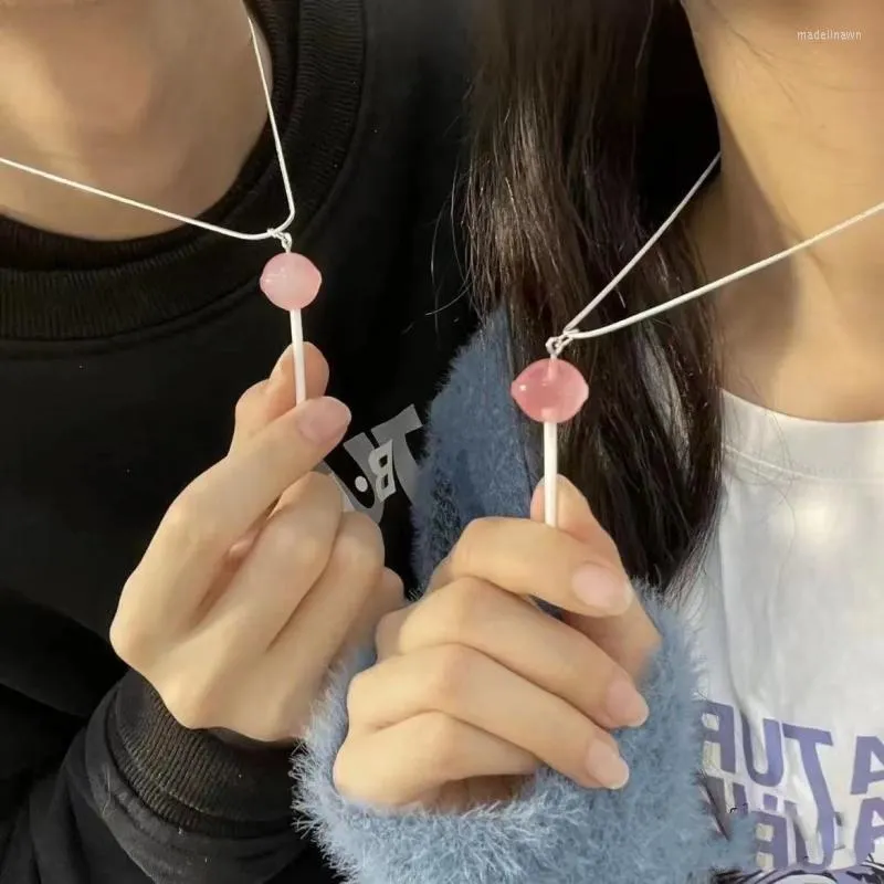 Kettingen GUFTM 2023 Koreaanse kristal lolly hanger ketting voor vrouwen mannen modevriend Clavical Chain Party sieraden cadeau