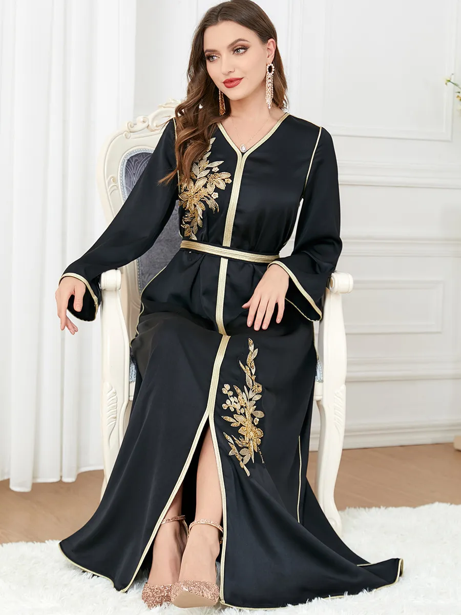 エスニック服エレガントなムスリムドレス女性アバヤベルトティー式刺繍スプリットモロッコパーティードレスカフタンターキーアラブのロングローブベスティドスドバイドレス230325