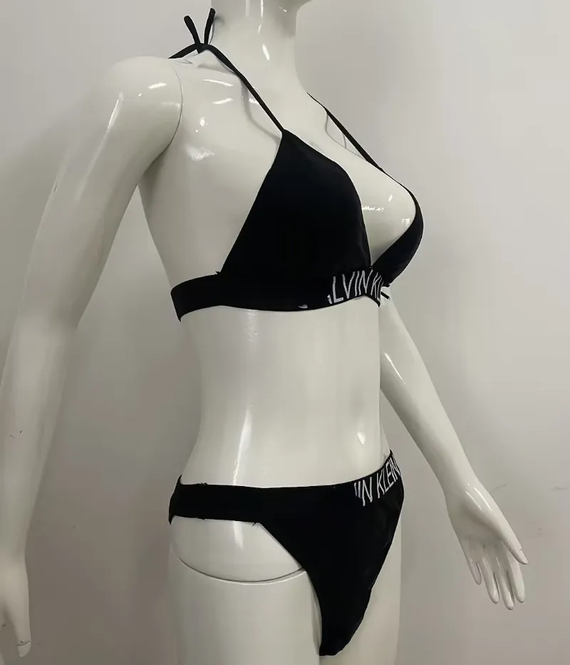 Bras sätter varumärkesbokstäver broderi svart sexig bikini set t-back underkläder badkläder strand