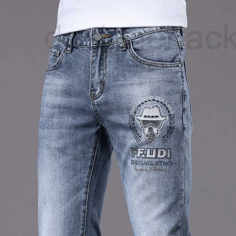 Jeans da uomo Designer Jeans da uomo di fascia alta nuova primavera estate slim fit piedi elastici versione coreana mix di ricami alla moda abbinati a piccoli mostri KMBG