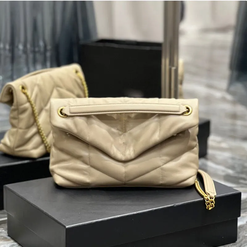 Sac de luxe pour femmes Sac à bandoulière simple fourre-tout matelassé sac en cuir véritable boucle 6 couleurs mode 2023 Internet célébrité frappé sac à bandoulière sac à main pour femme