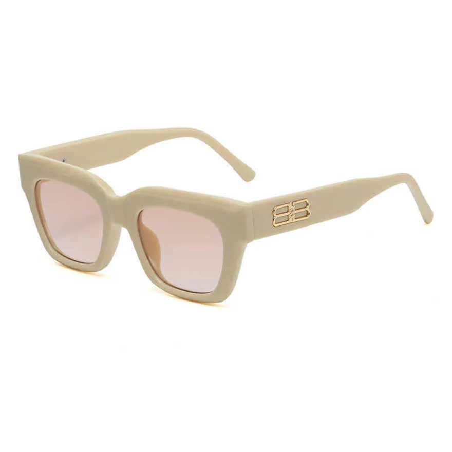 Дизайнерские мужские и женские пляжные пара солнцезащитные очки 20% скидка 2112 Fashion Square Большое рамное письмо INS Personality Street Photo