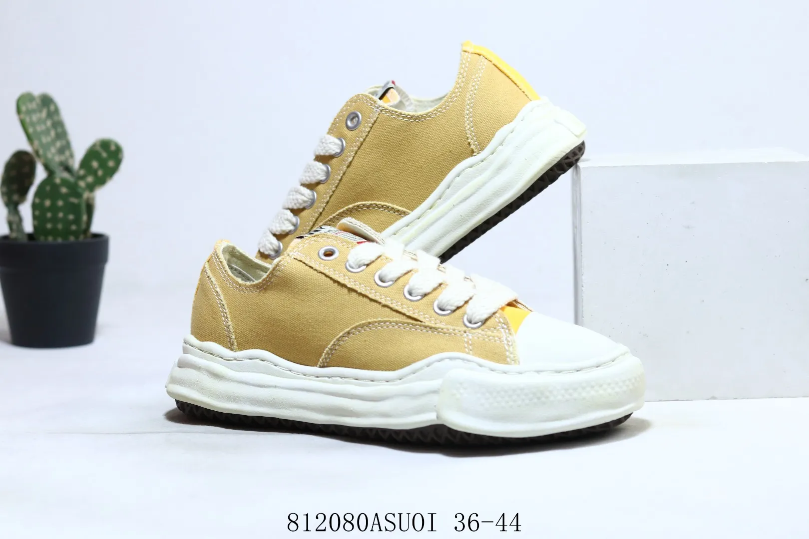 Top Quality Stan Smith Men Women Flat Casual Shoes 0097 Triple