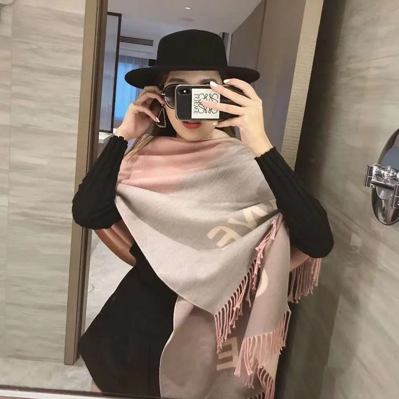 Echarpe Silk Designer Cashmere Scarf Winter Poncho Shawl Cashmere C Scarf for Women Fashion Pashmina Wraps Thick