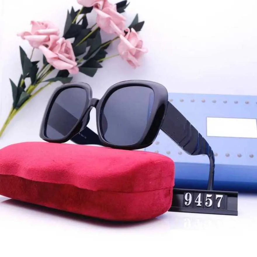 Lunettes de soleil de couple de plage pour hommes et femmes de créateurs 20% de réduction sur les lunettes de mode de voyage de rue à l'étranger 9457