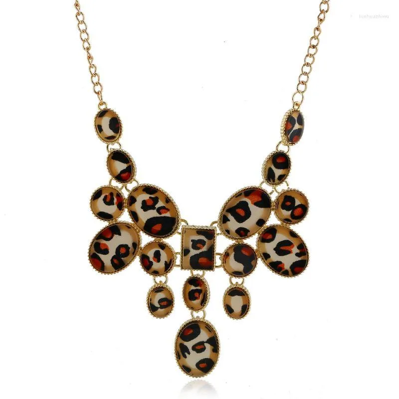 Choker Chokers Adolph Star Jewelry Rhinestones Leopard Necklace for Woman 2023 빈티지 워터 드롭 문 최대 목걸이 펜던트