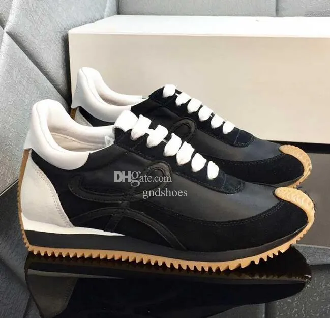 Spanish designer sports shoes top cowhide women and men fashion casual shoes comfortable non-slip sole sports shoes with original box.