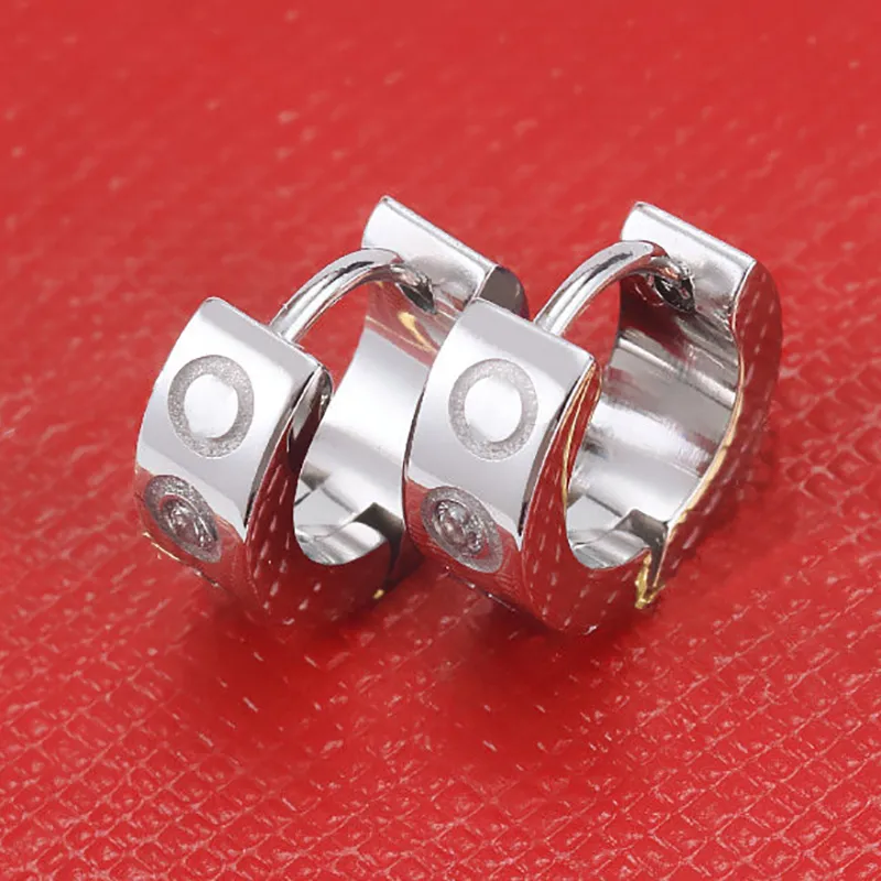 Créateur de boucles d'oreilles en or diamant pour femmes boucle d'oreille designer Boucles d'oreilles Titane acier amour exquis simple C bague en diamant dame Boucle d'oreille bijoux cadeau mode goujon