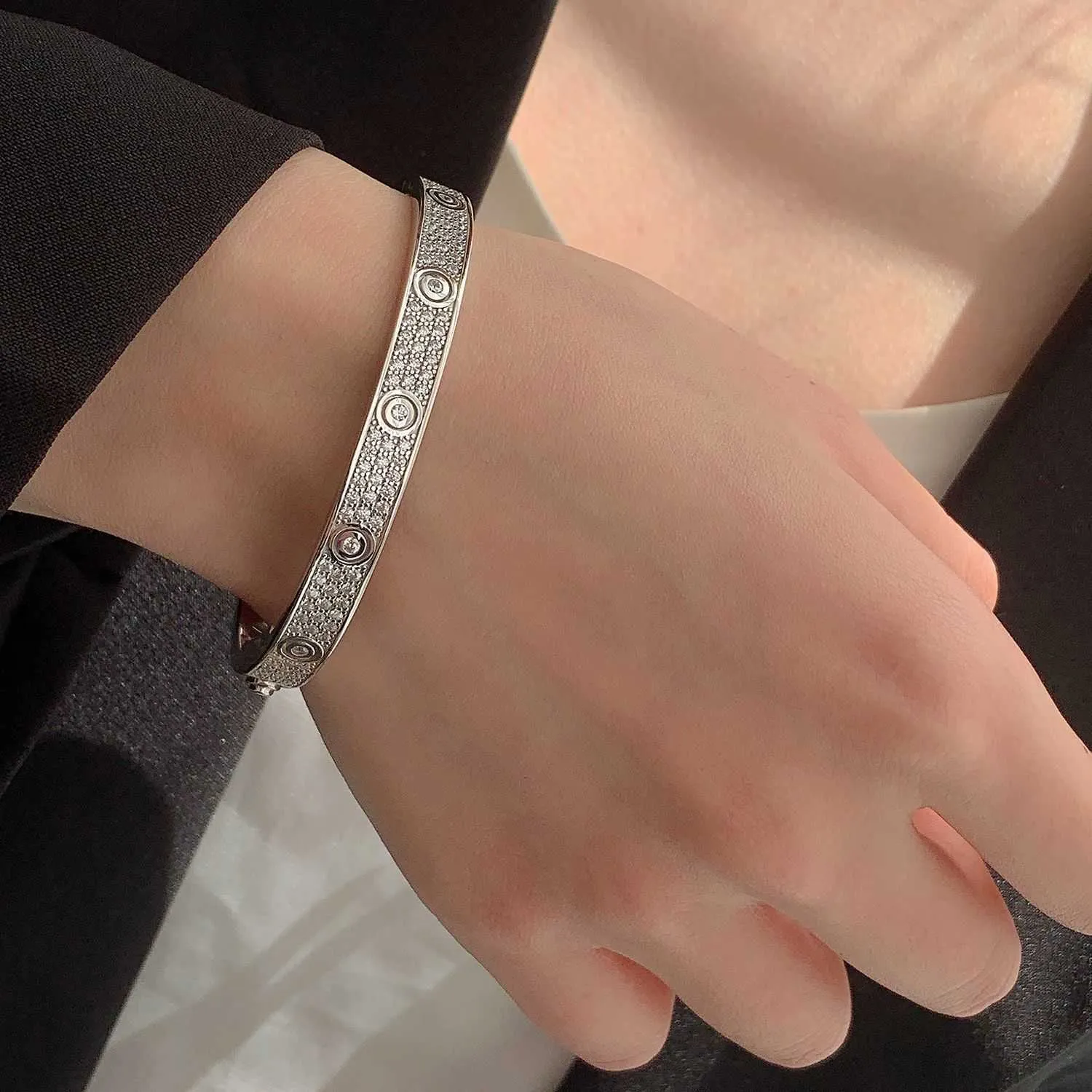 Sterling silver cartier love bracelet top