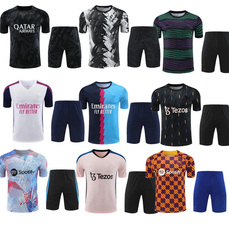 2324 Mannen Korte mouw trainingspak 2022 Voetbal trainingspak t-shirt shorts voetbal uniform set Shorts zip Benzema Mbappe Lewandowski