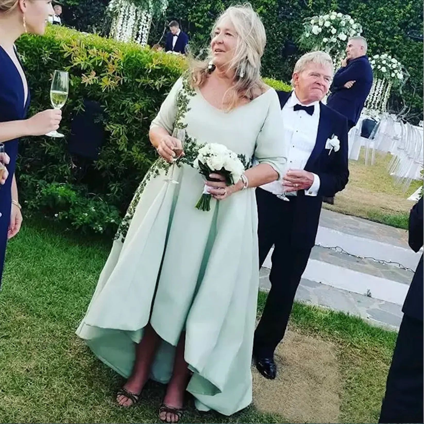 Mint Green Mother of the Bride Dresses with Long Sleeves, Appliqued High Low Wedding Guest Dress, Custom Made Plus Size Evening Gowns