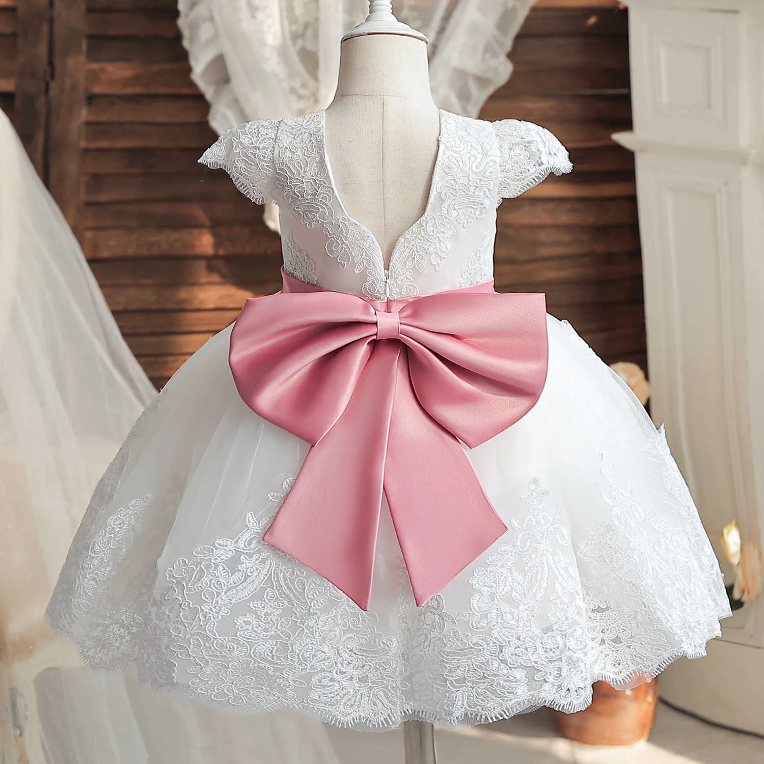 Mädchenkleider Weißes Taufkleid für Babys, Kleinkinder, 1. Geburtstag, rosa Schleife, Tutu-Kleid, Blumenmädchenkleid für Hochzeitszeremonie, Sommerparty, Kostüm P230327