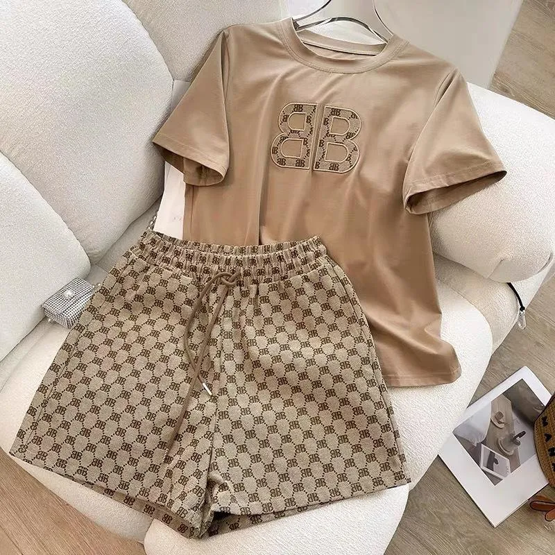 high-quality Womens Tracksuits cotton girls womens two-piece short sleeve fashion T-shirt letter embroidery design sense of niche suit set women 2023 summer