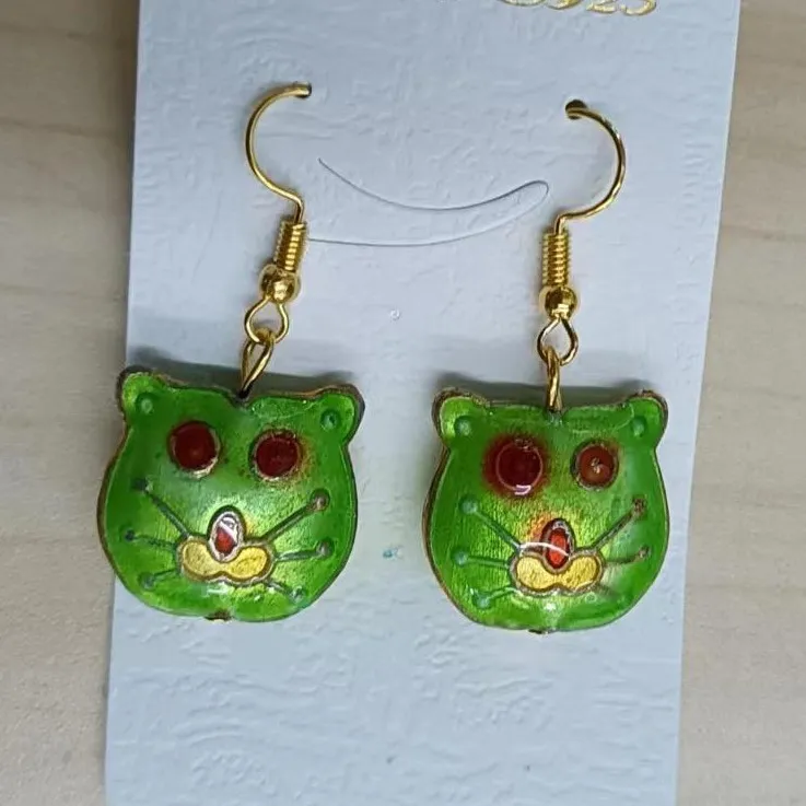 Cloisonne vintage Cute Cat Charms Orecchini Gioielli all'ingrosso femminile Accessori Accessori tradizionali Orecchini per animali a smaltimento Handcraft Regali di 10 coppie/lotto