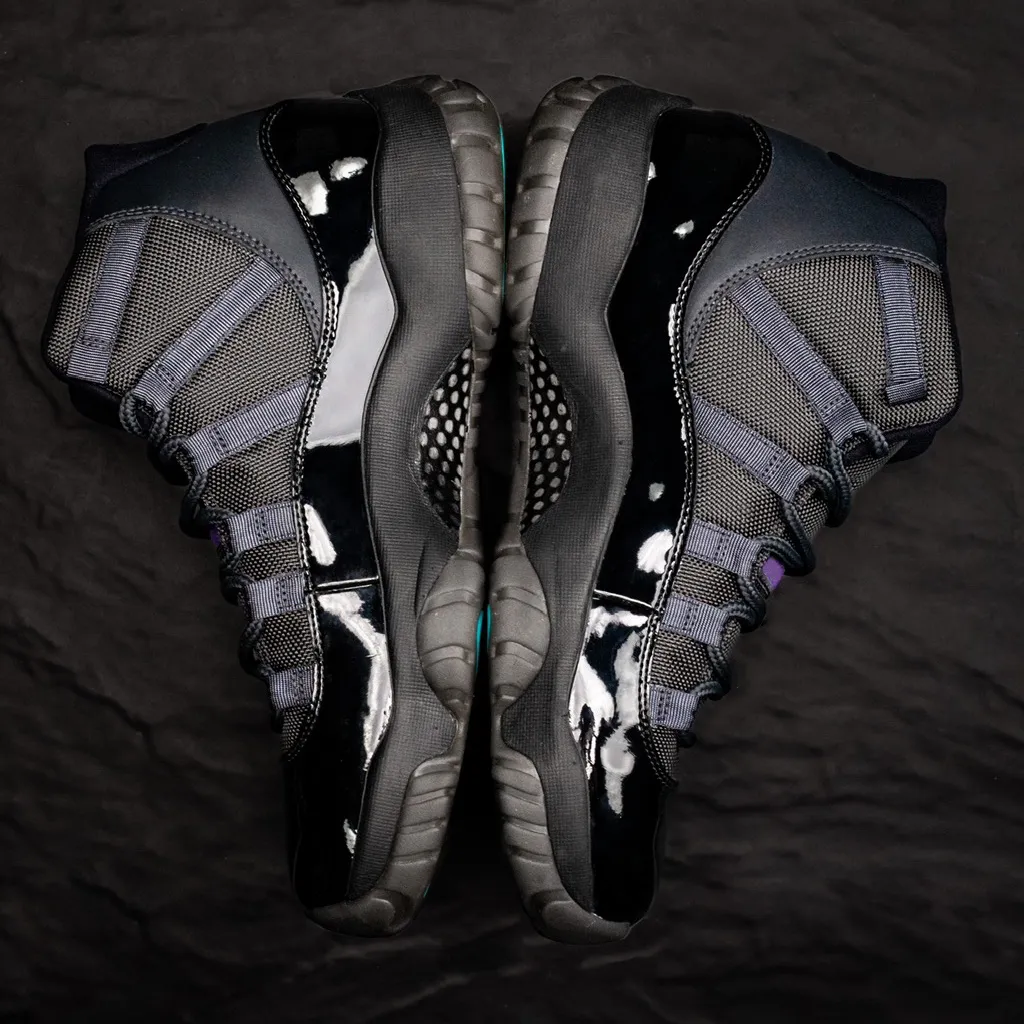 Jordan 11 best sale gamma blue mens