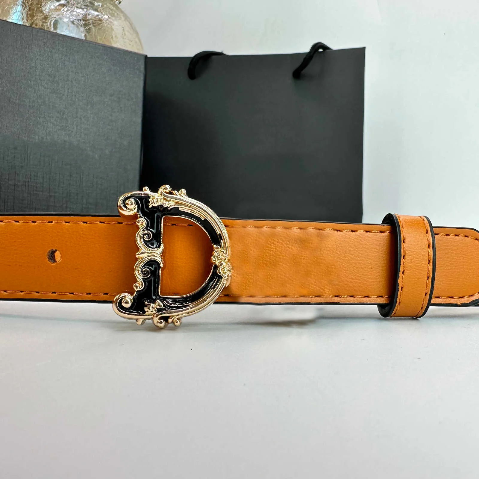 Luxury Designer Belt Fashion Retro Men Leather Belts Women Width 2.5CM Letter Smooth Buckle High-Quality Cowhide Belt 8 Colors
