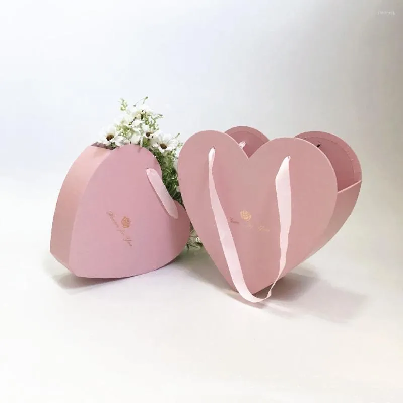 Confezione regalo 2023 Stock trasparente 2 pezzi / set Fioriera a forma di cuore Forniture per fioristi Regali di nozze San Valentino