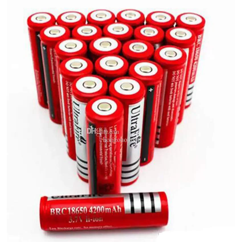 Batterie al litio UltraFire BRC 18650 di alta qualità 4200mAh 3,7 V 2 A Batteria ricaricabile agli ioni di litio rossa Adatta per torcia elettronica a LED Fotocamera digitale