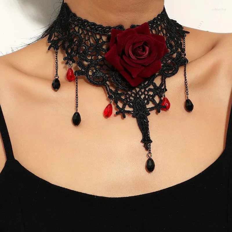 Ras du cou Courtly Lolita Gothique Dentelle Rose Collier Pour Femmes Noir À La Main Gland Clavicule Chaîne Charme Fille Tendance Collier Cadeau