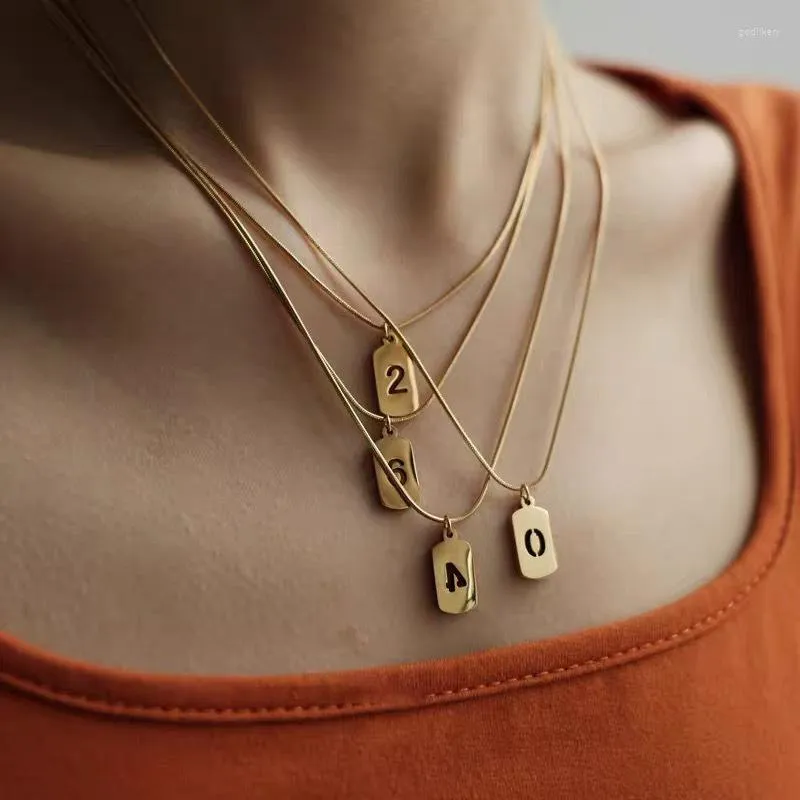 Choker Design Number Square Tag Necklace Female Lcuky Temperament Simple Hollow Medal Clavicle Chain Pendant As Christmas Gifts