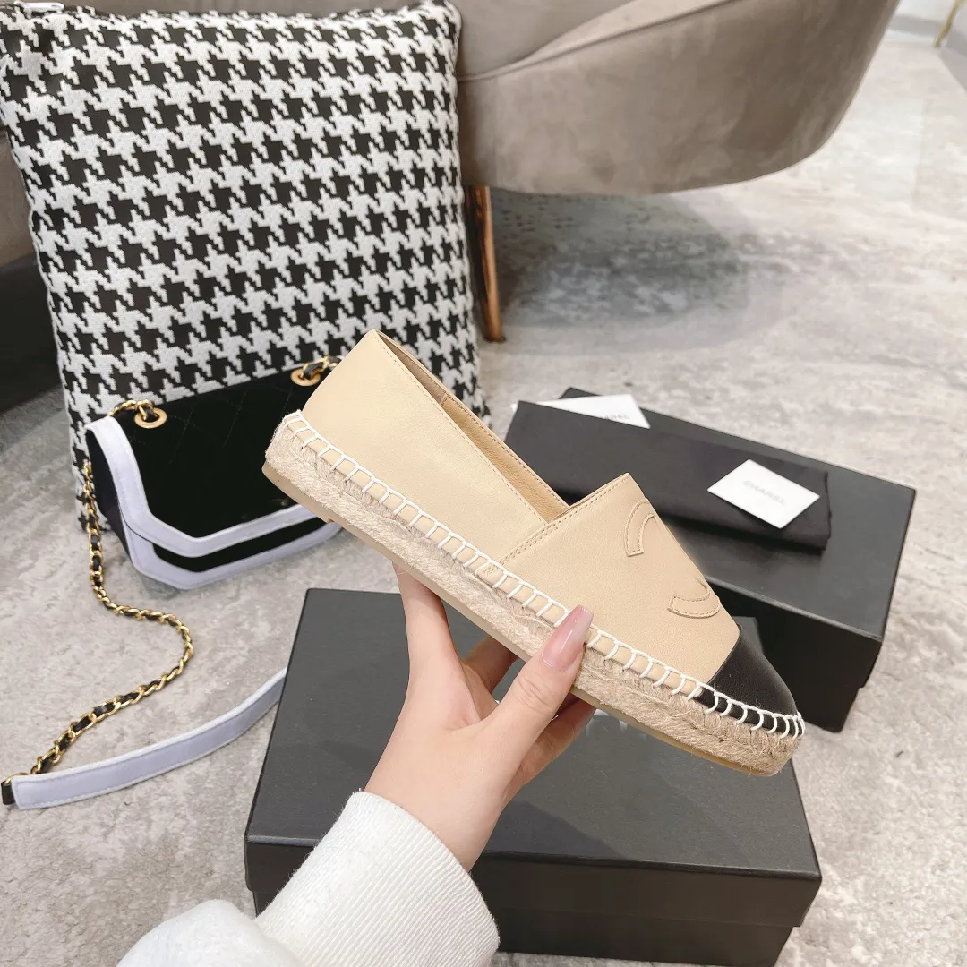 ESPADRILLES LOAFERS IN BEIGE TWEED AND BLACK SATIN