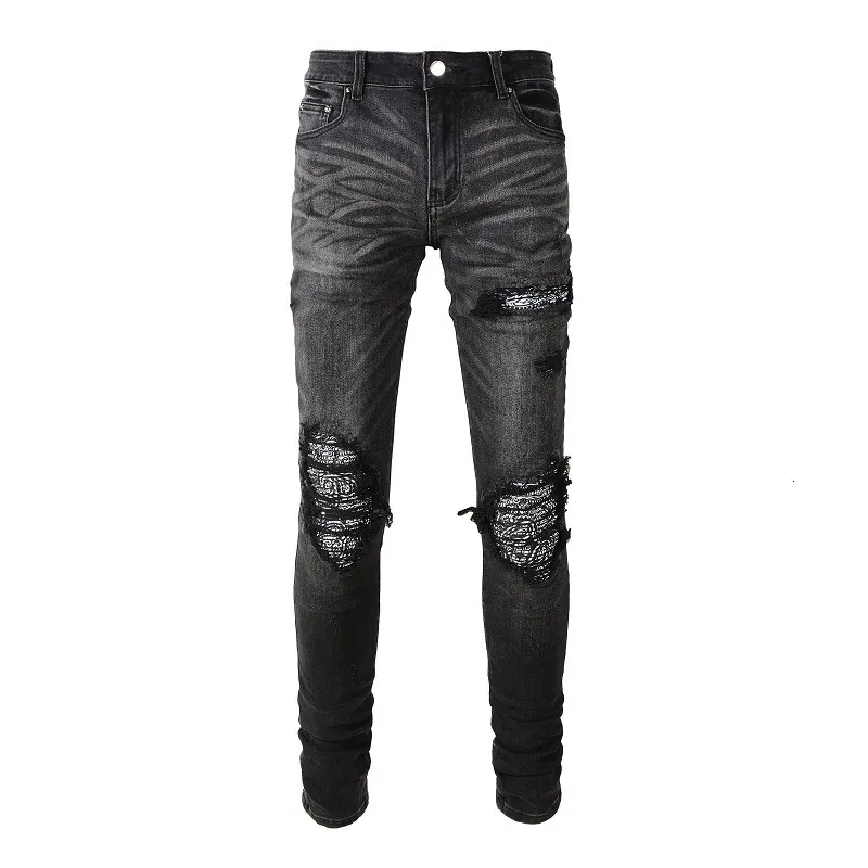 Pantaloni da uomo Arrivi Distressed Slim Fit Steetwear Style Bandana Patchwork Skinny Stretch High Street Jeans strappati neri grigio scuro 230328