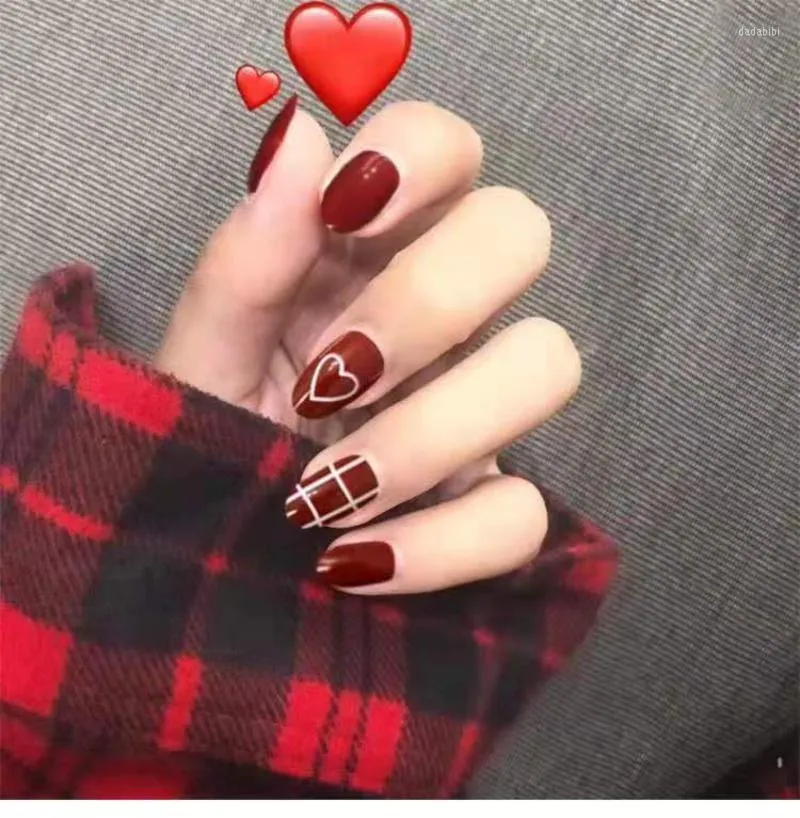 False Nails Burgundy Love Plaid Nail Art Mid-length Wearing 24 Pieces Of Accessories Fake Glue And Tools