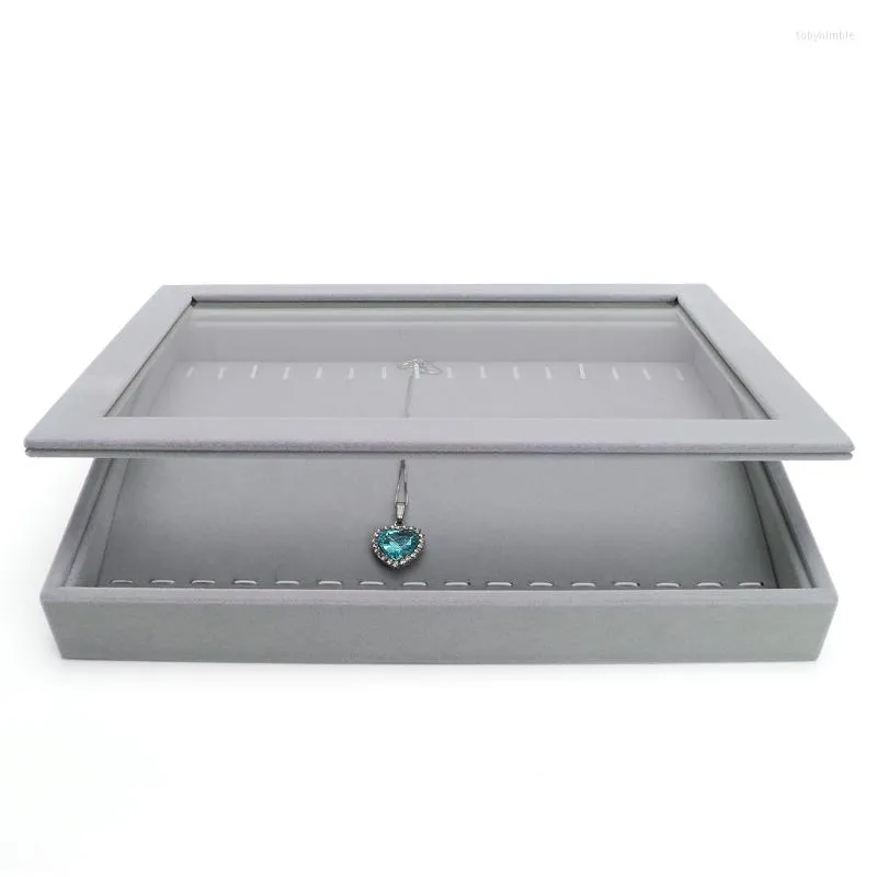 Smyckespåsar Gray Velet 16 Hooks Pendent Tray Halsband Ring Display Organiserar med plastskydd för smyckenhållare Counter